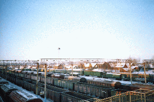 :Вид с перехода на пути станции Кемь, южное направление